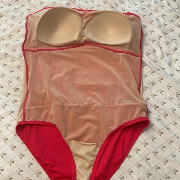 Swimsuits For All one piece 16 - Picture 5 of 8